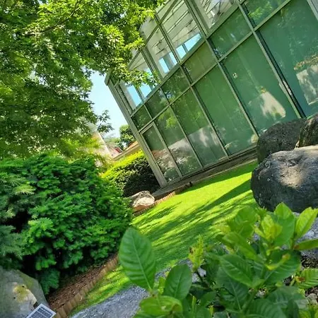 Bed and Breakfast Sofia 3*